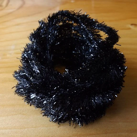 Translucent Blob Chenille FlyBox T-15 86 Translucent Blob Chenille FlyBox T-15 - Image 86